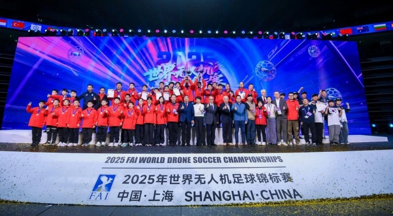 中國(guó)隊(duì)奪雙冠