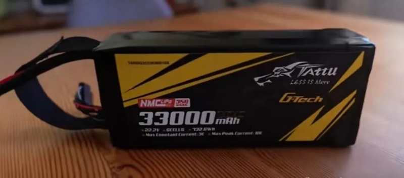 Tattu高能量密度半固態(tài)無人機(jī)電池